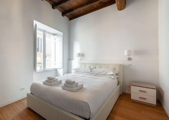 Restored - Stunning Pantheon View